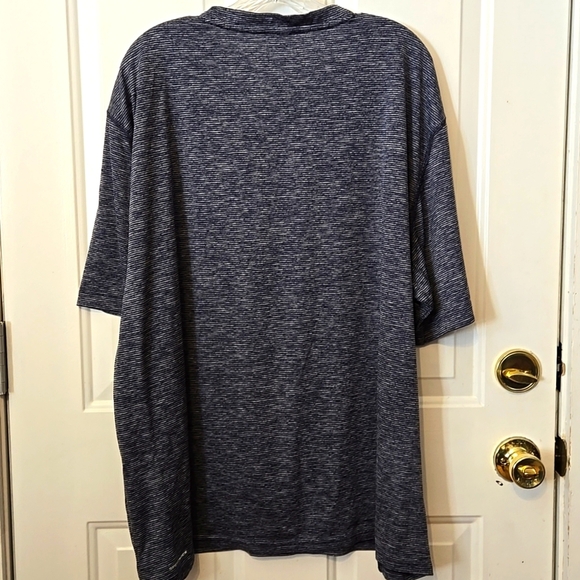 Reebok, Short Sleeve Tee, Speedwick, 3XL Lightweight, Breathable, 100% Polyester - Picture 8 of 10